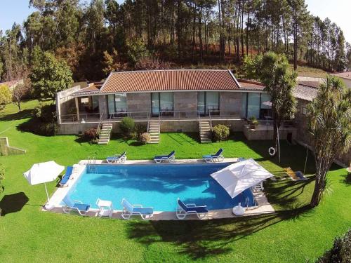 Splendid Ponte de Lima Villa - 6 Bedrooms - Villa Coura Coura - Valley Views - Ping Pong - Pool table