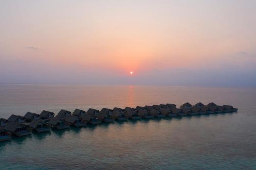 Emerald Faarufushi Resort & Spa