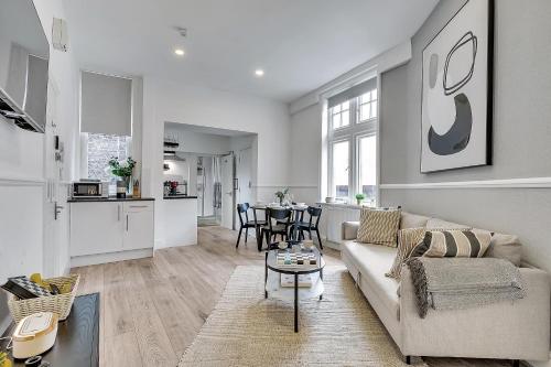 Picture of Lovely Kensington Apartments