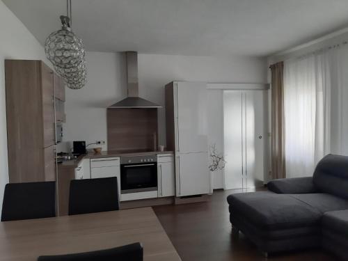 Ferienwohnung Leithaberg - Apartment - Eisenstadt