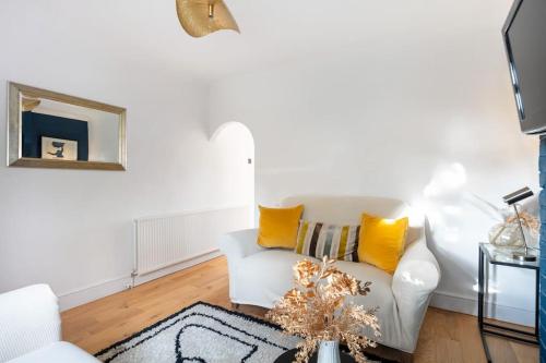 Newly Renovated 2 Bed Cottage - Long Stay Reduce Rate, Windsor (foto 11)