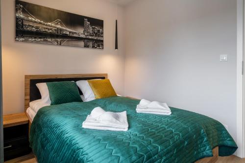One-Bedroom Apartment image 2