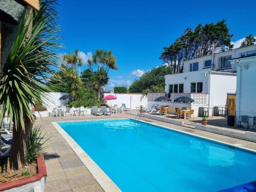Photo - Pine Lodge Hotel