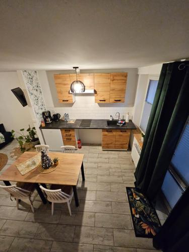 Fasilitas, Apartamenty "Hubertówka" (Apartamenty "Hubertowka") in Zielona Gora