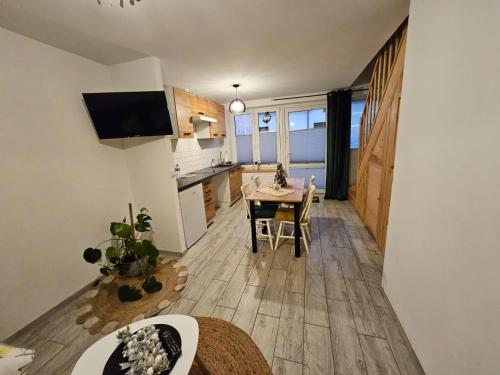 Fasilitas, Apartamenty "Hubertówka" (Apartamenty "Hubertowka") in Zielona Gora