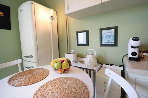 Spacious and Central Vintage - Modern Apartment, Sofia (Foto 10)