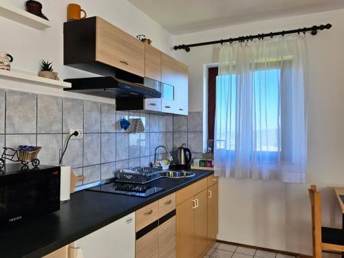 Cozy House Zivko with Balcony