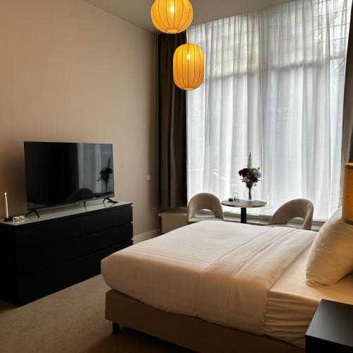 1 queen bed