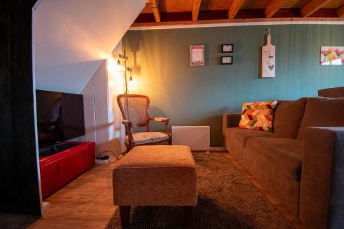  Sfeervol Appartement Het Knooppunt in Nuis