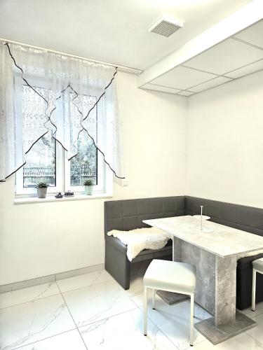 2 bedrooms, 2 beds