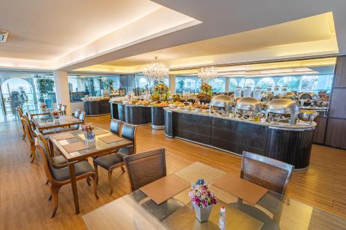 Hotel Village Premium Campina Grande - 레스토랑