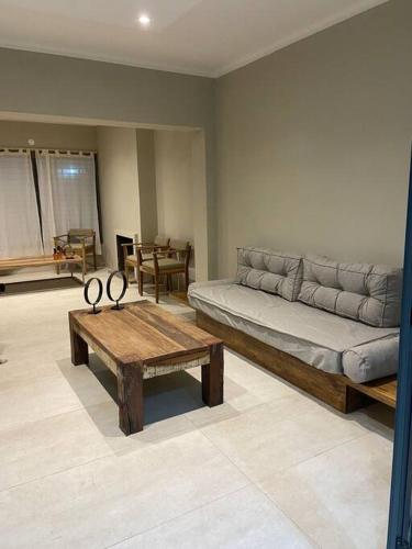 Casa con piscina en Mendoza