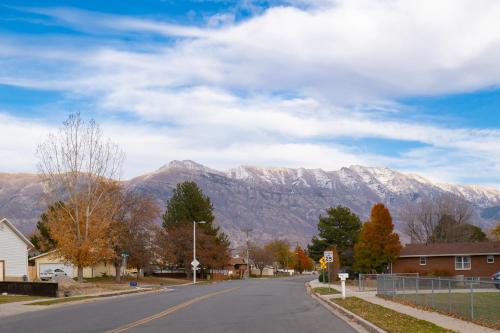 Utah Basecamp: The 700 House