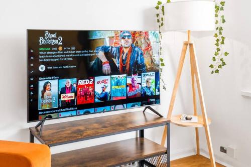 The Home on The Hill The Home on The Hill