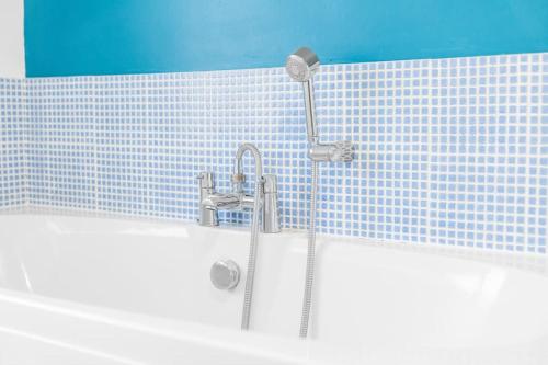 The Home on The Hill The Home on The Hill