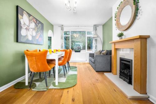 The Home on The Hill The Home on The Hill