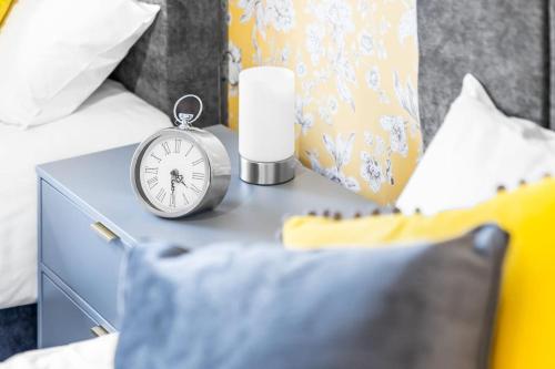 The Home on The Hill The Home on The Hill