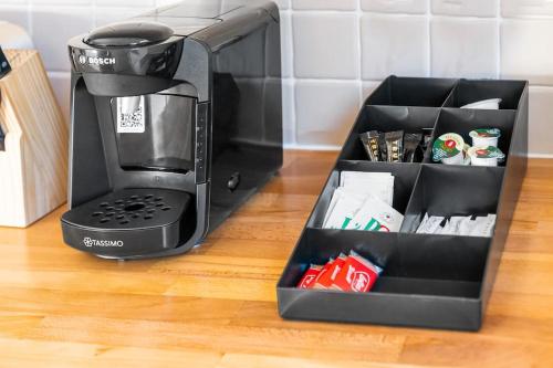 The Home on The Hill The Home on The Hill