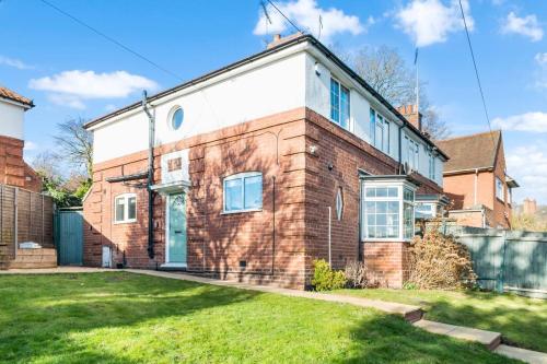 The Home on The Hill The Home on The Hill