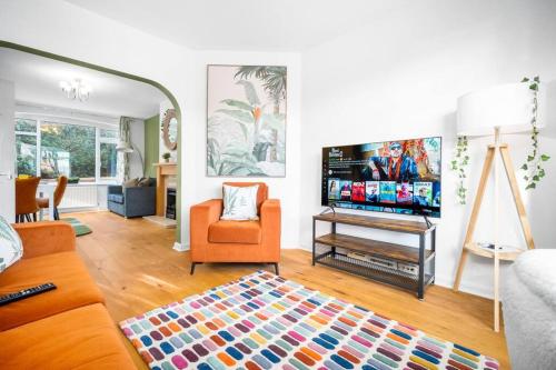 The Home on The Hill The Home on The Hill