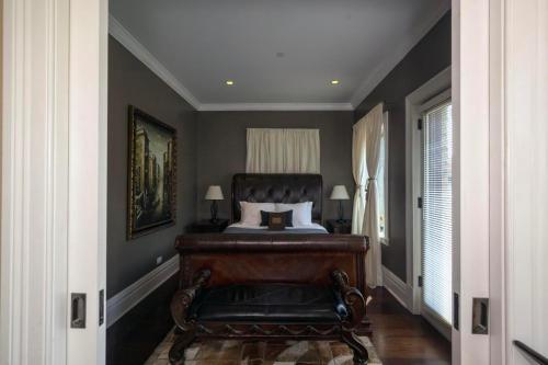 Suite with Terrace image 4