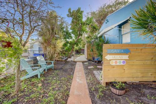 Garden Beach studio @The Island - Tap to explore photos