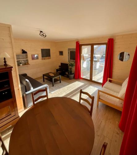 Közös társalgó / TV, Le Refuge de l'Indien Couché (Le Refuge de l'Indien Couche) in La Roche-des-Arnauds