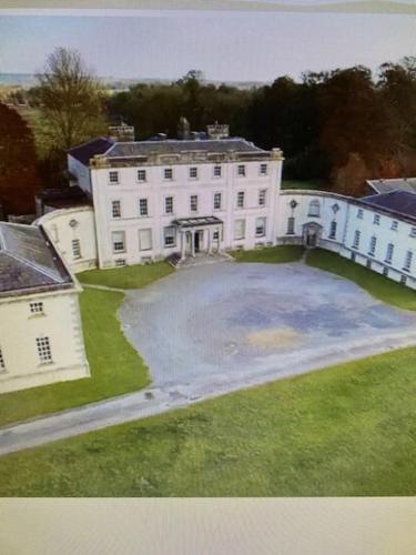 Modern 3 bed country cottage in Strokestown