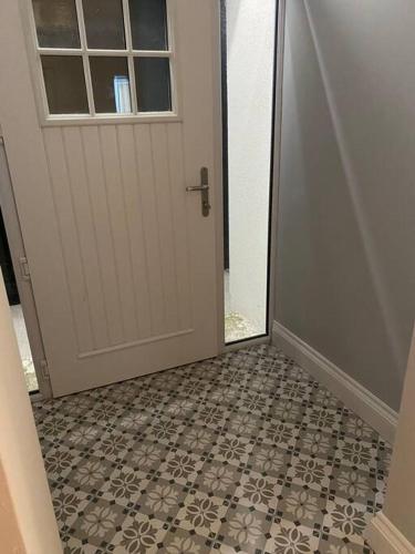 Modern 3 bed country cottage in Strokestown