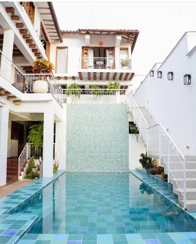 Exterior view, casa colonial in San Gil