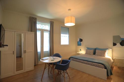 1 queen bed