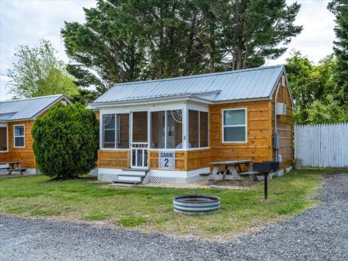 One-Bedroom Bungalow