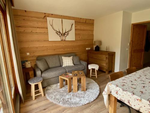 Appartement rénové T2, vue montagne - Location saisonnière - Samoëns