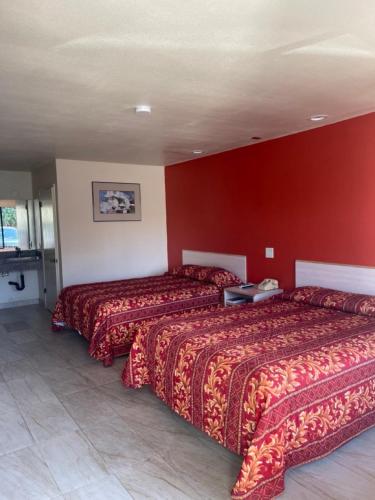 Star Lodge Motel-Vista Oceanside – Vista, CA