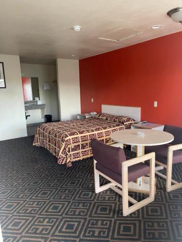 Star Lodge Motel-Vista Oceanside – Vista, CA