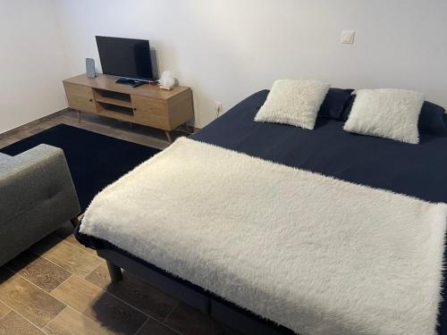 Studio bien situé & tout équipé dans une maison - Apartment - Scionzier