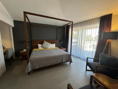 517520765 Hotel Boutique Abad