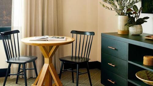 บริการและสิ่งอำนวยความสะดวก, El Capitan Hotel in สนามบิน