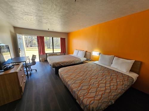 TRAVEL INN - image 12