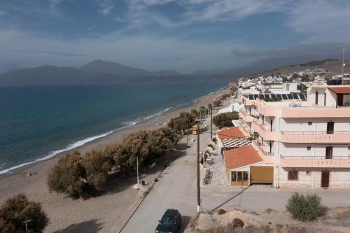 Alexander Beach Hotel 4