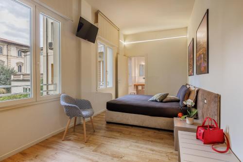 Lucy Florence charming modern apartment near Piazza della Libertà, Florence (photo 10)