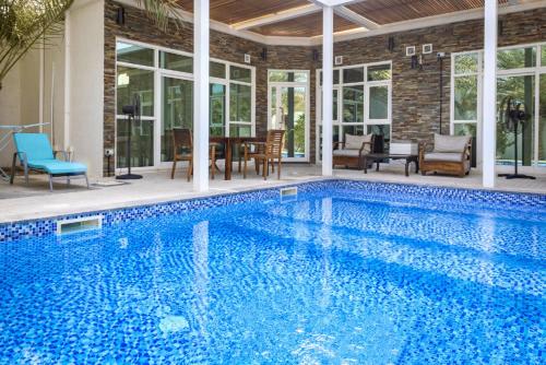 Dar 66 Pool Chalets with Jacuzzi photo 2