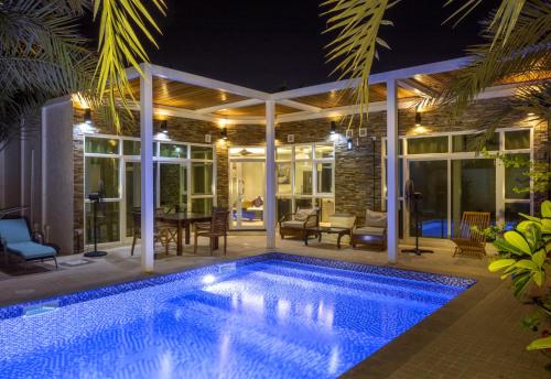 Dar 66 Pool Chalets with Jacuzzi photo 4