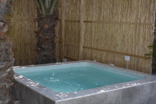 Dar 66 Pool Chalets with Jacuzzi