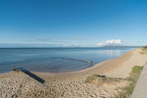 Bay Beach Beauty