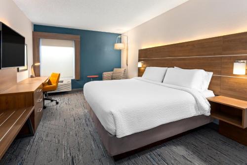 Holiday Inn Express New Albany Hotel By IHG