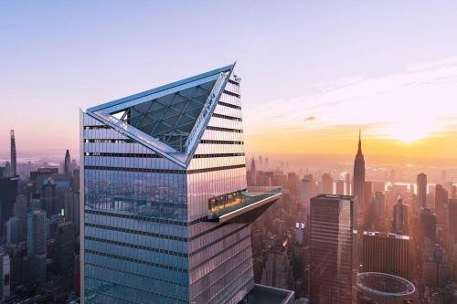 Ask 3 ways on to Save, Sleeps 5, Close to NYC