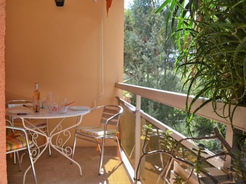 Apartment room in Appartement 2P 4 Couchages avec Balcon et Garage - Proche Plage et Commerces - FR-1-251-520