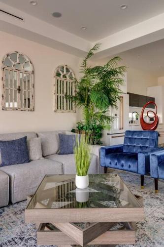 5 bedroom villa Burbank in Burbank, USA