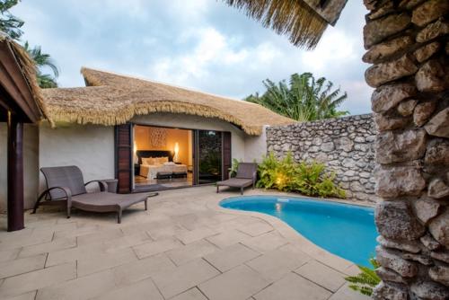 Crown Beach Resort and Spa Adult Only